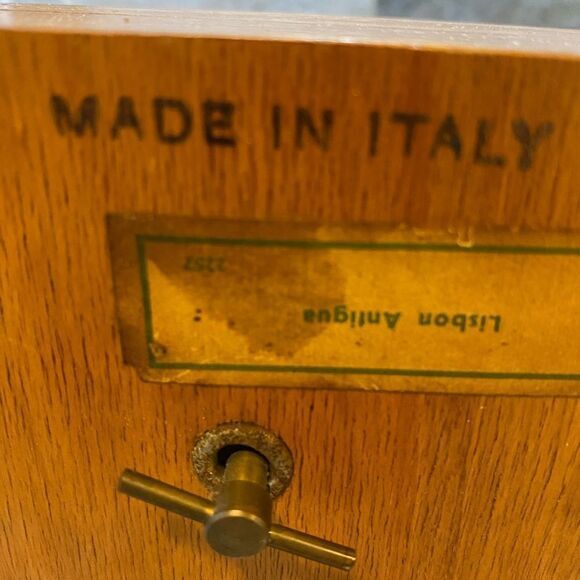 Vintage / Antique Lisbon  Musical Wooden Jewery Box ‎ See Description - Picture 5 of 10